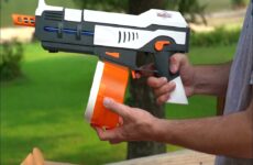 Splat Ball Gun - A Fun and Safe Outdoor Activity for All Ages